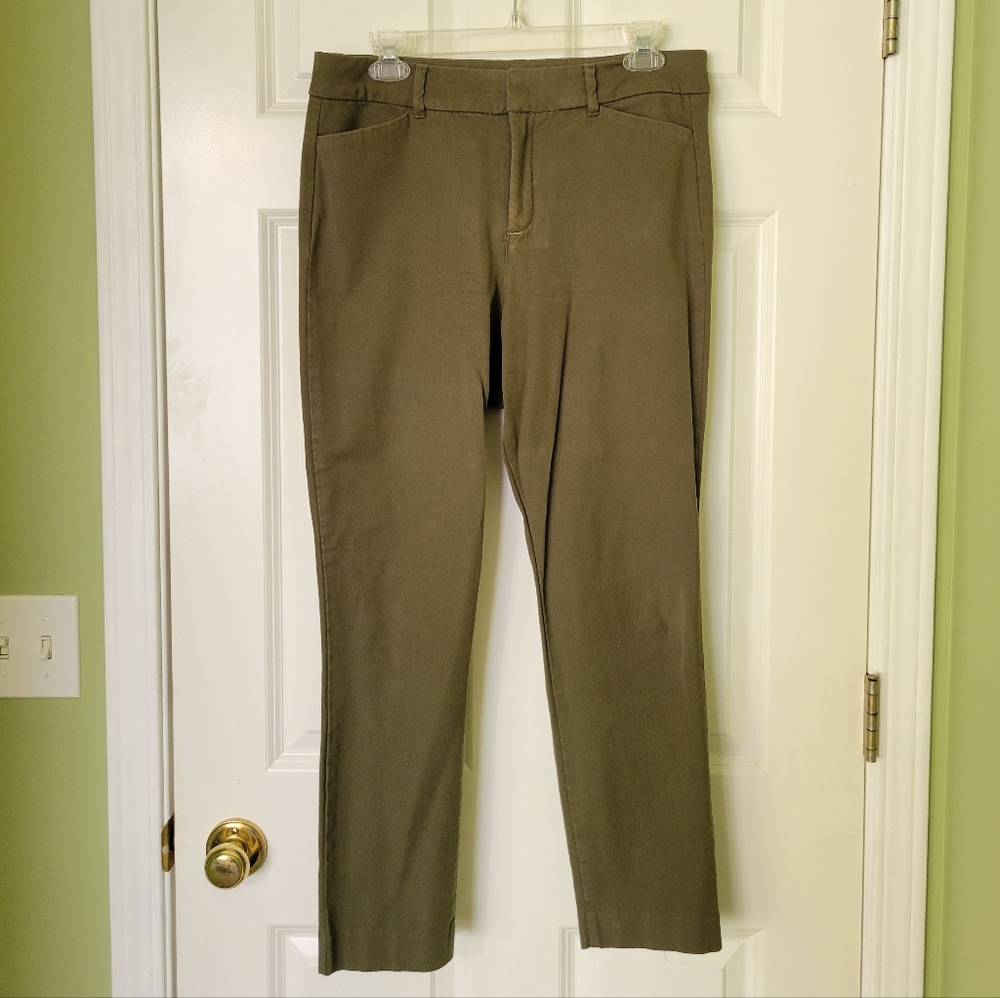 Green Old Navy Pixie Pant - image 1